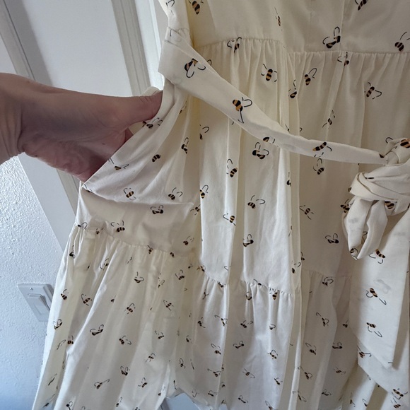 Kate Spade Cream Bee Sundress - Picture 4 of 5